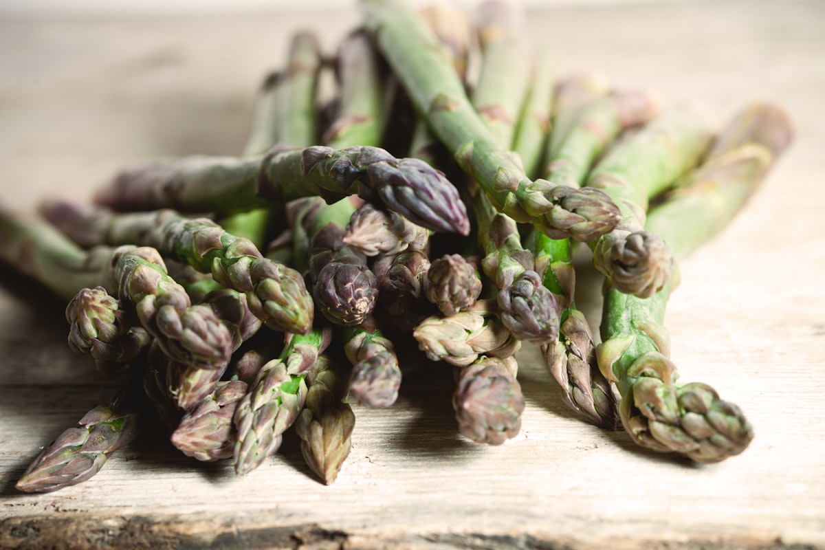 De Hollandse asperges zijn er weer, zo kook je ze goed